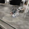 Konsola Merosi szklana z ozdobnymi uchwytami w kształcie diamentów