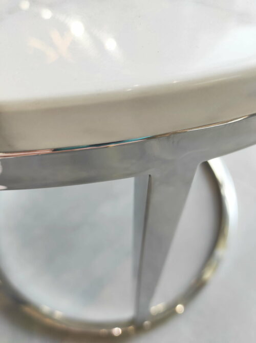 Stolik kawowy Camelio XL srebrne nóżki z białym blatem z marmuru syntetycznego